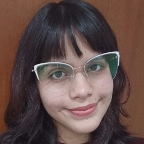 Patricia, Babysitter in Muñiz