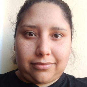 Clara, Babysitter in Alejandro Korn