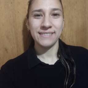 Gimena, Babysitter in Los Polvorines