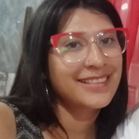 Erika, Niñera en Avellaneda