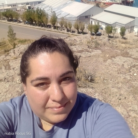 Evelyn, Niñera en Comodoro Rivadavia