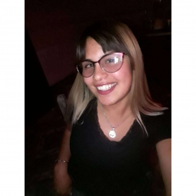 Milagros muriel, Niñera en Caseros