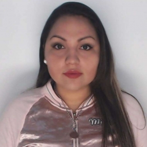 Soledad, Niñera en Comuna 3