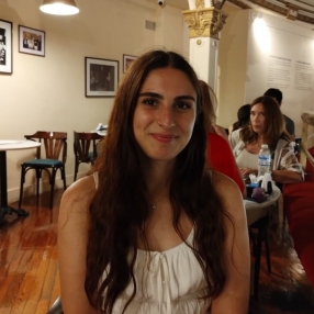 Agustina, Babysitter in El Palomar