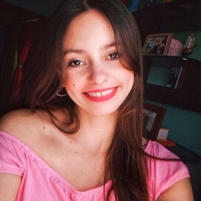 yanina, Niñera en Berazategui