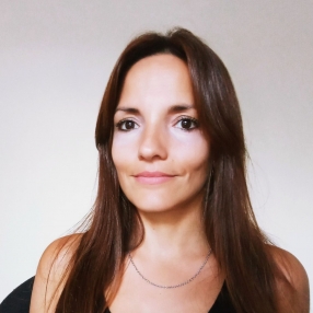 Karina, Niñera en Ciudad Autónoma de Buenos Aires
