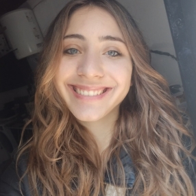Agustina, Niñera en Benavidez