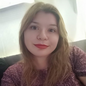 Agustina , Niñera en Comuna 14