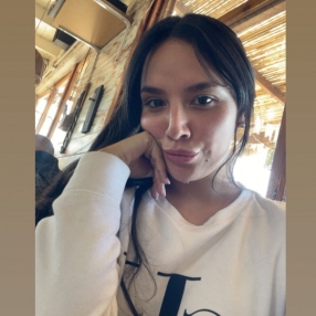 Agustina, Niñera en Victoria