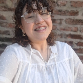 Micaela, Niñera en Garin