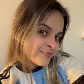 Sintia, Niñera en Ostende