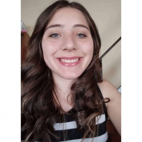 Agustina, Babysitter in Olavarría