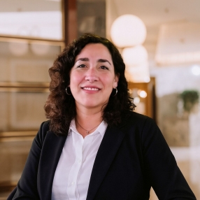 Sole, Niñera en Capital