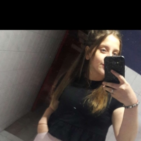 Wanda, Babysitter in Luis Guillon