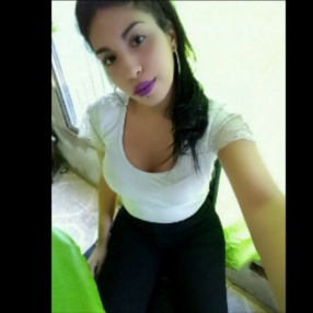 Carla, Babysitter in Moreno