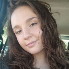 Noelia Agustina, Niñera en Luján de Cuyo