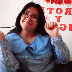 Melina, Babysitter in Merlo