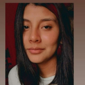 Mayra, Niñera en San Martin de los Andes