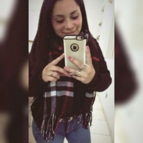 Micaela, Niñera en Glew