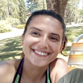 María Eugenia, Babysitter in Paraná
