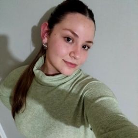 Agustina, Niñera en Esperanza
