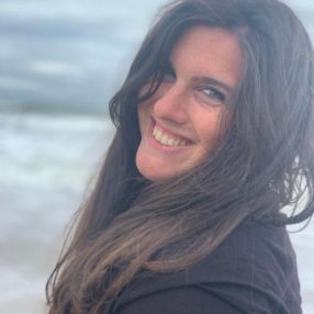 Francina, Babysitter in La Plata
