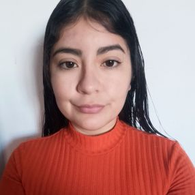 Melina, Babysitter in San Fernando
