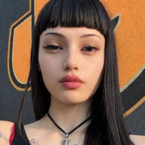 Martina Victoria, Babysitter in Don Orione