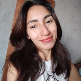Sofia, Babysitter in Libertad