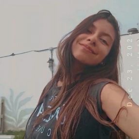 Florencia, Babysitter in San Juan