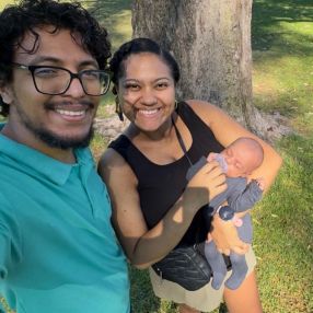 Scarleth, Familia en Buenos Aires