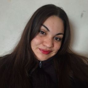 Daiana, Niñera en Villa Vatteone