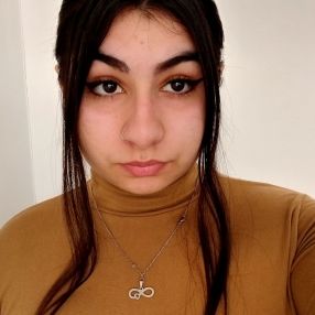 Mia, Niñera en Villa de Mayo