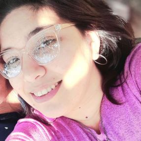 Iris Anahi, Niñera en Paraná