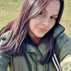 Micaela, Niñera en Parque Barón