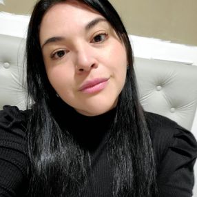 Ximena, Niñera en San Vicente