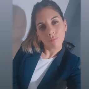 Celeste, Niñera en Moreno