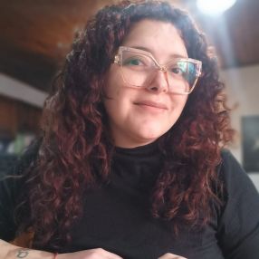 Carolina, Babysitter in Caseros
