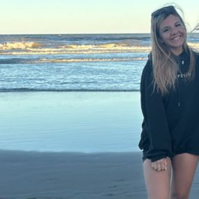 Kiara, Niñera en Santos Lugares