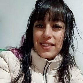 Aldana, Babysitter in Río Ceballos