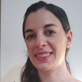 Micaela, Niñera en La rioja