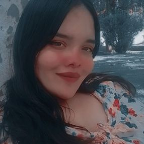 Ariadna, Niñera en Victoria