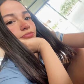Valentina, Niñera en General Deheza