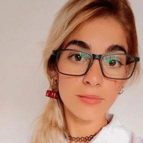 Karen, Niñera en Pilar