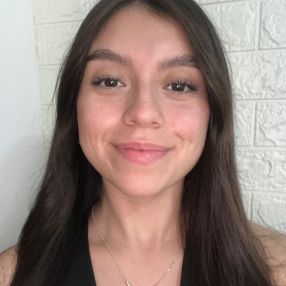 Agustina, Niñera en Boulogne