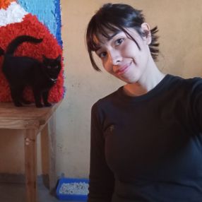 Agustina, Babysitter in Chimbas