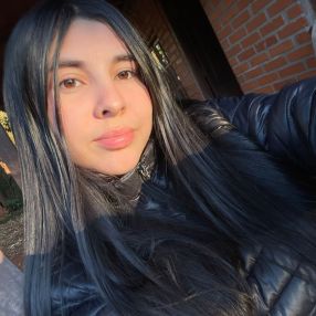Abril, Niñera en Puerto Iguazú