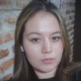Johana, Niñera en Confluencia