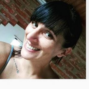Aldana, Babysitter in La Plata