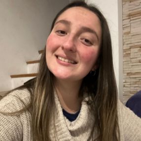 Magali, Niñera en Villa Luzuriaga